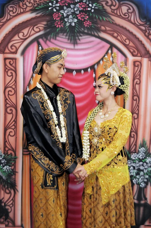 Adhy Wedding Art: Seni Rias yang Menghiasi Cilacap